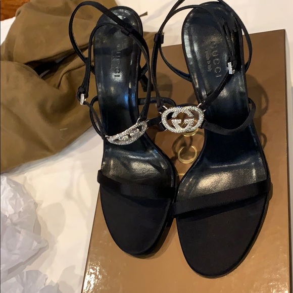 Gucci strappy heel. Crystal double G’s. Size 6M - Picture 4 of 12